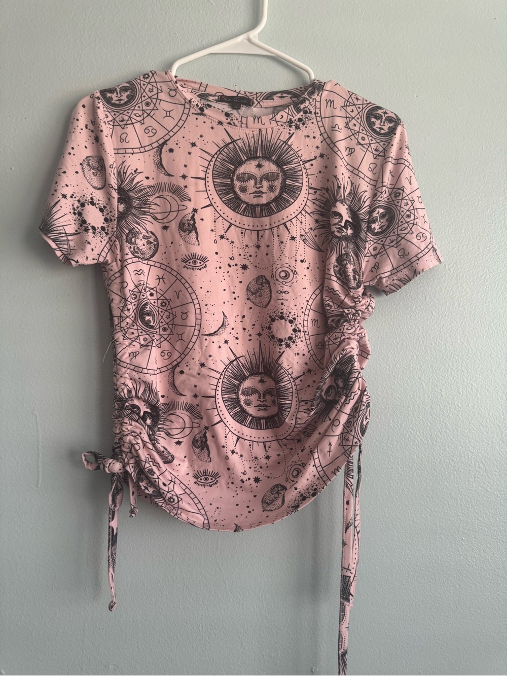 Women's Pink Astrology Print Ruched Side Tee